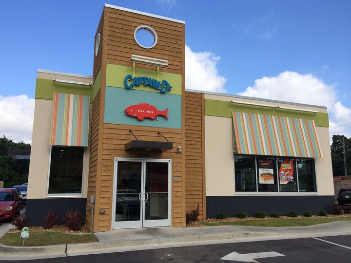 Captain Ds – Food Service construction project by Grinder Haizlip, Memphis TN
